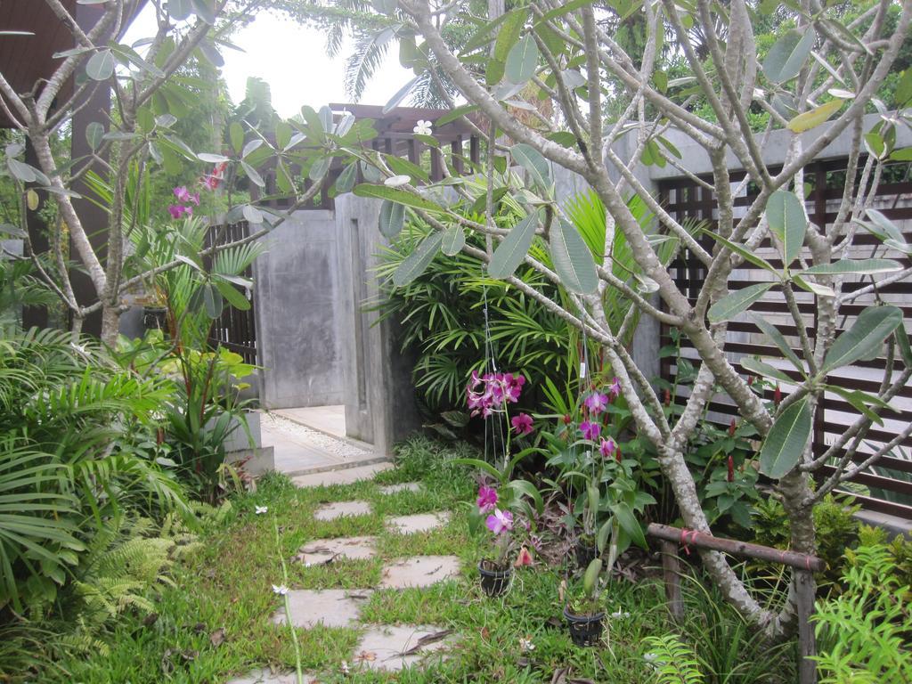 Naiyang Boutique Resort Ban Phak Chit Exterior foto