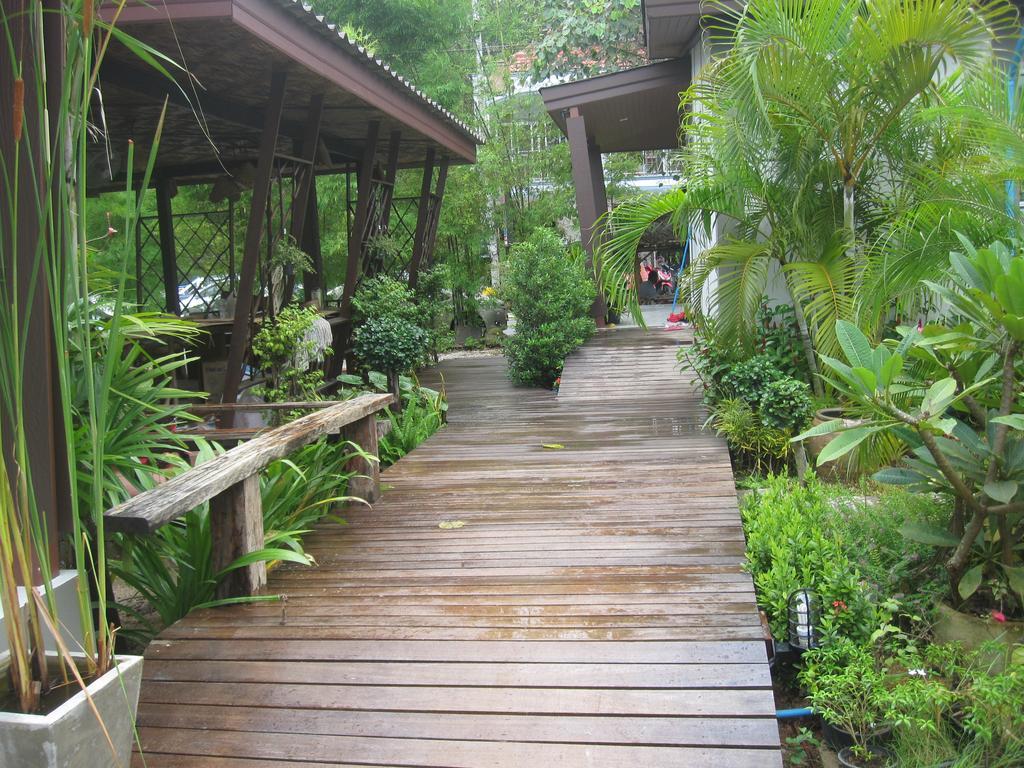 Naiyang Boutique Resort Ban Phak Chit Exterior foto