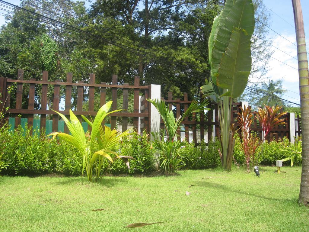 Naiyang Boutique Resort Ban Phak Chit Exterior foto