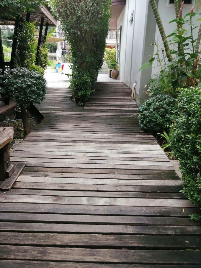 Naiyang Boutique Resort Ban Phak Chit Exterior foto
