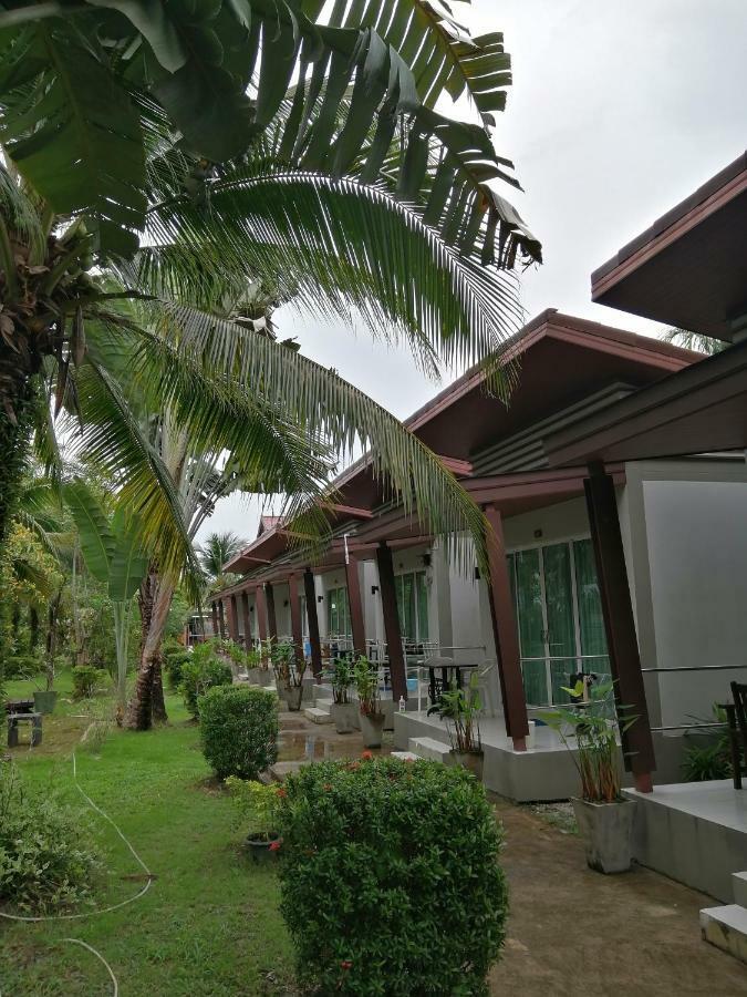 Naiyang Boutique Resort Ban Phak Chit Exterior foto
